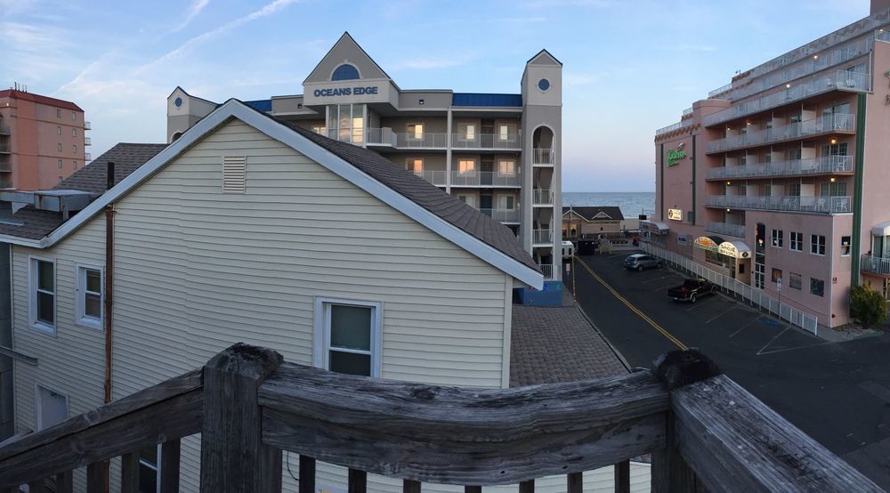 The Wellington Hotel & Suites Oceanblock Ocean City Exterior photo