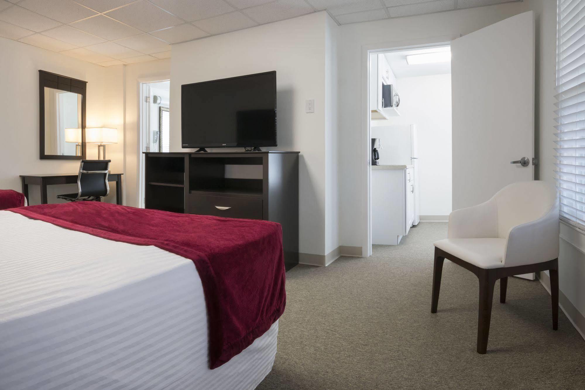 The Wellington Hotel & Suites Oceanblock Ocean City Exterior photo