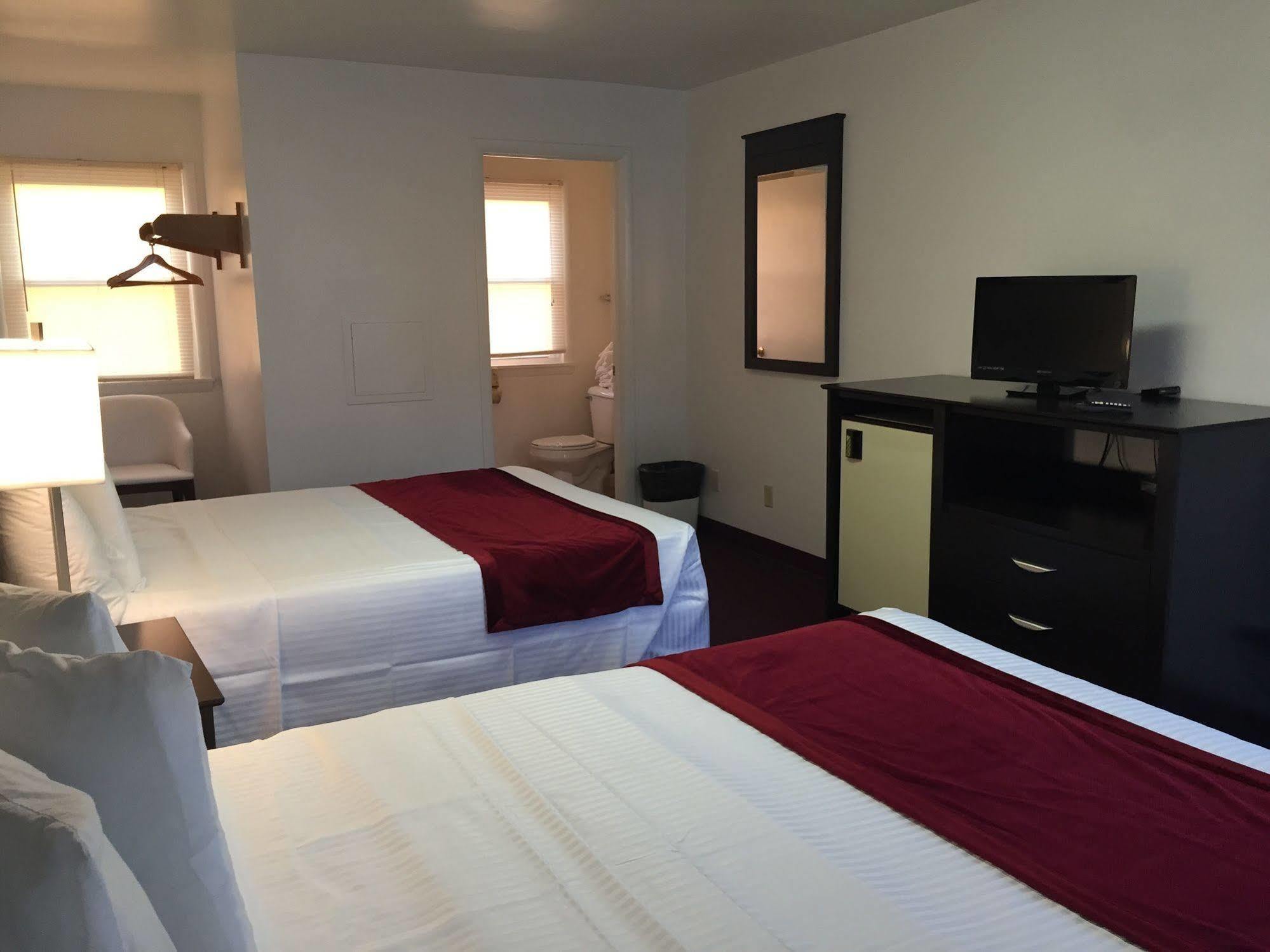 The Wellington Hotel & Suites Oceanblock Ocean City Exterior photo