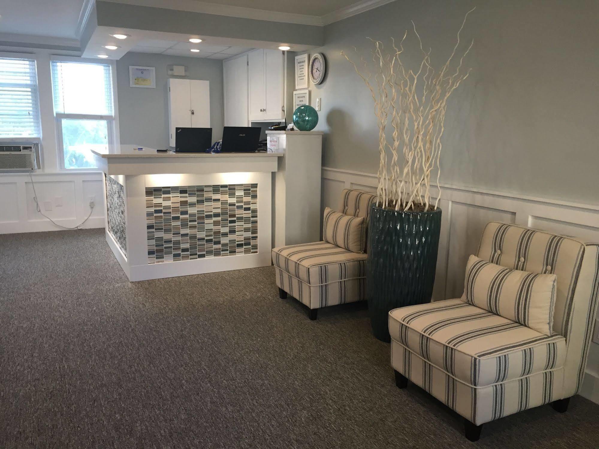 The Wellington Hotel & Suites Oceanblock Ocean City Exterior photo